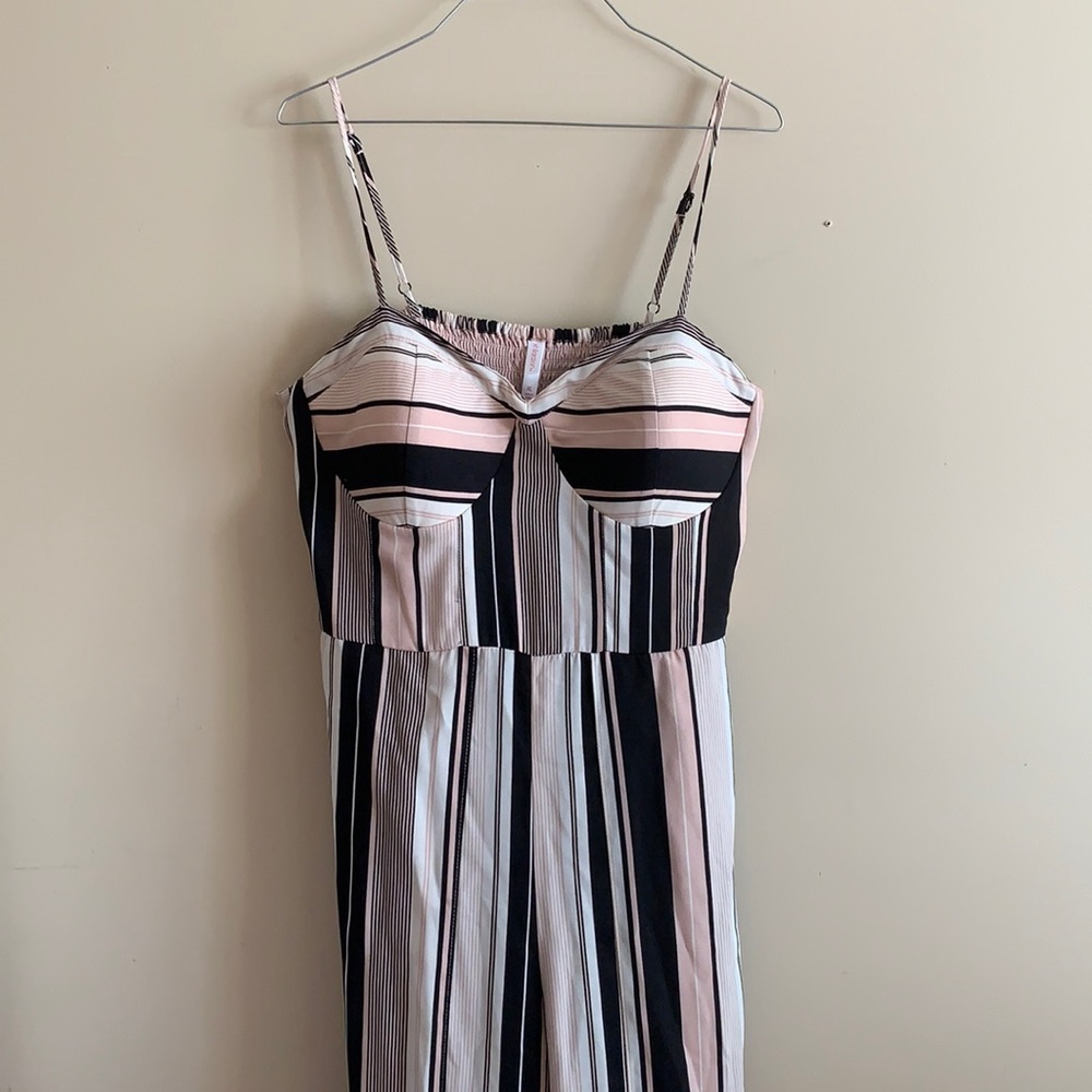 XL Xhilaration Jumpsuit